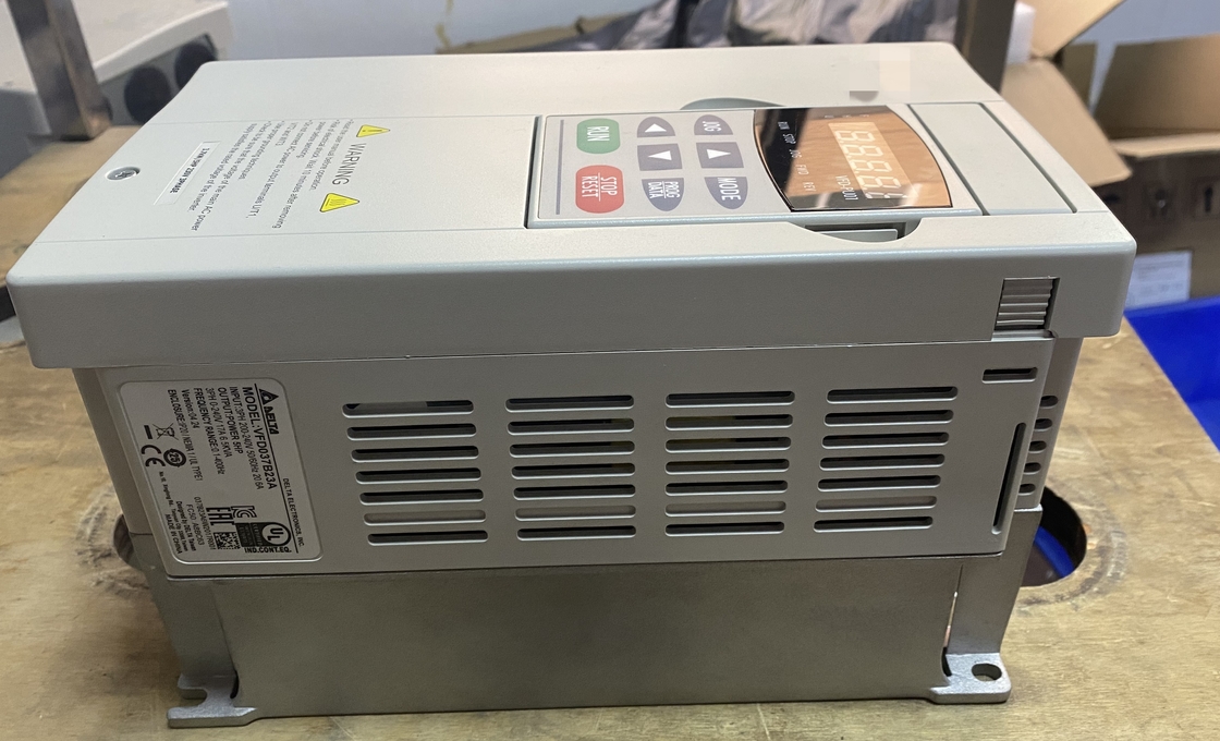 DECI 1.5kw/2.2kw/4kw/5.5kw frequency converter inverter vfd for spindle motor